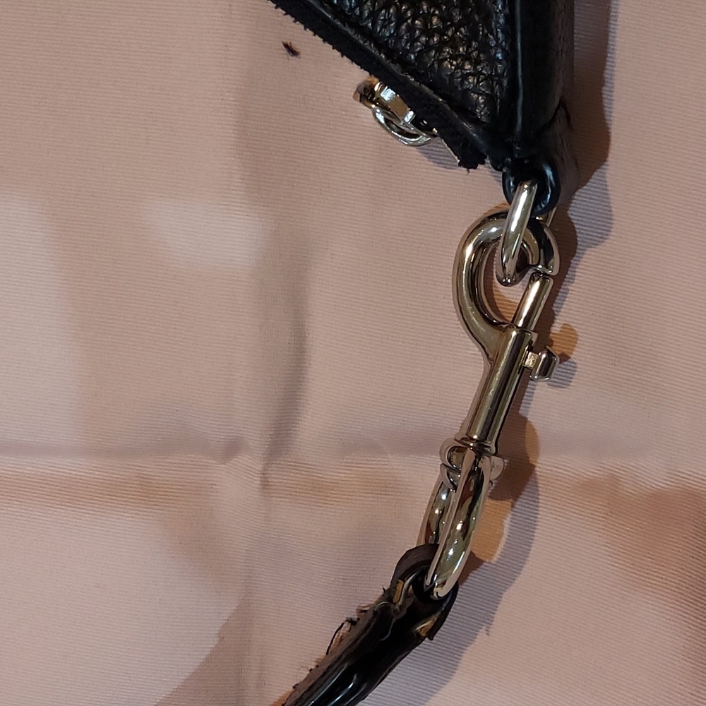 Marc Jacobs Handbag - Picture 4 of 7